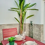 Appartement Novena Little
