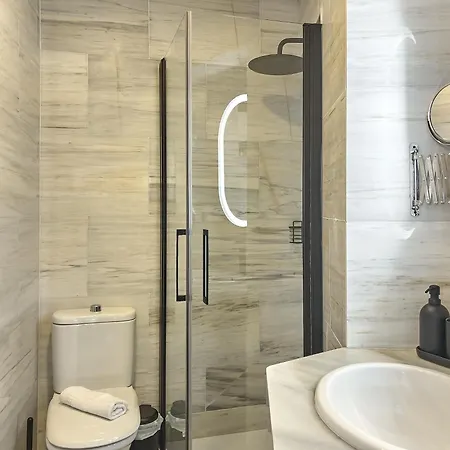 Apartment Novena Little